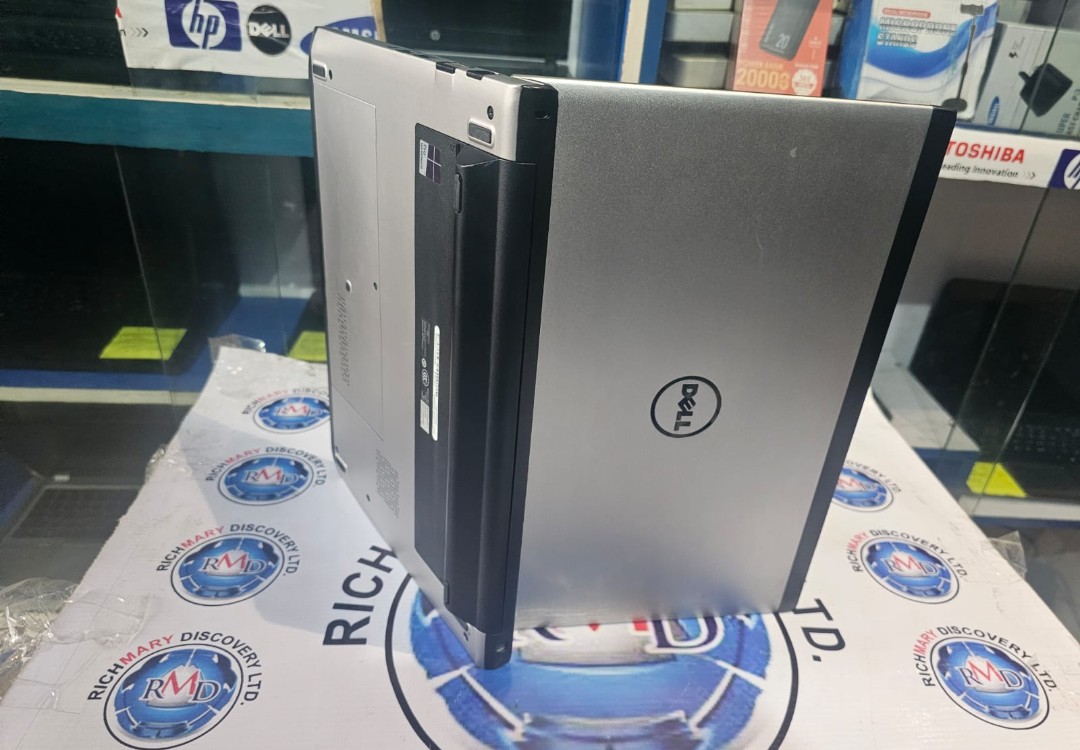 Dell 3330Core i3 I 4GB RAM I 320GB - 500GB I 13 inches.